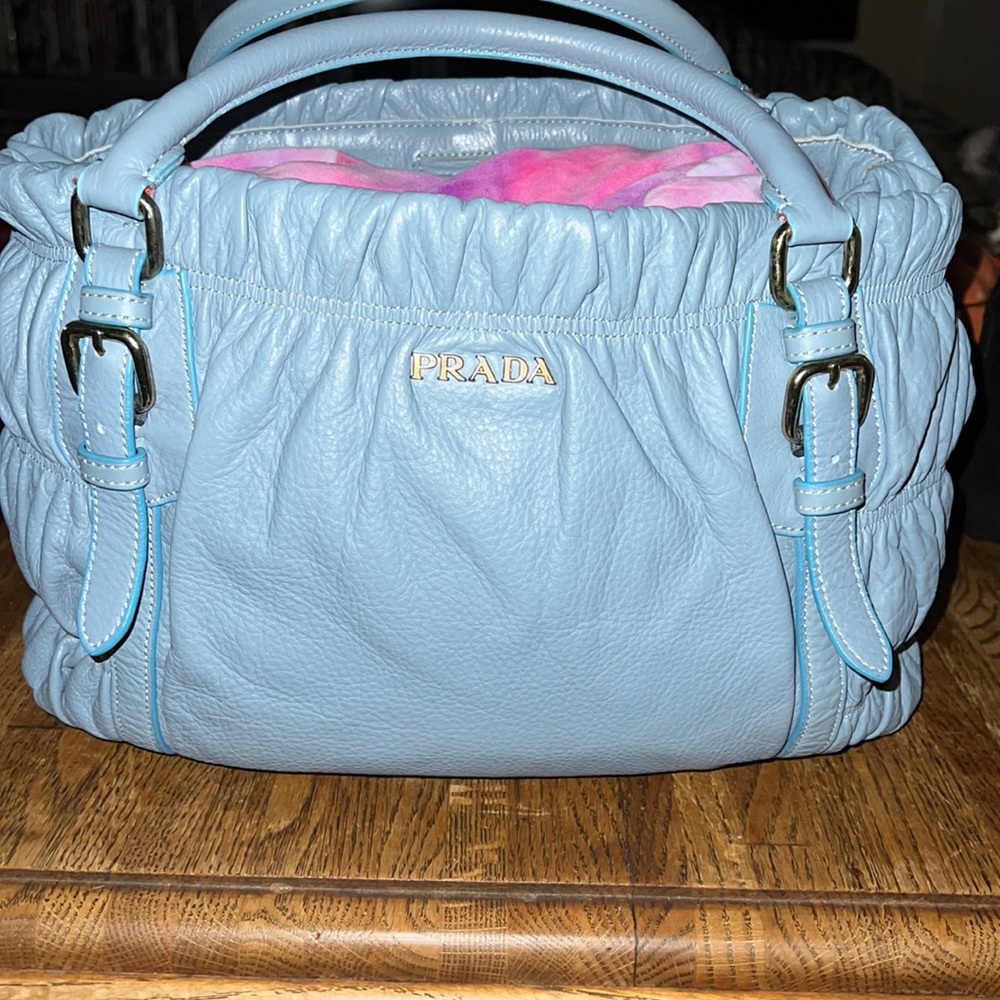 💙 BABY BLUE Prada purse 💙